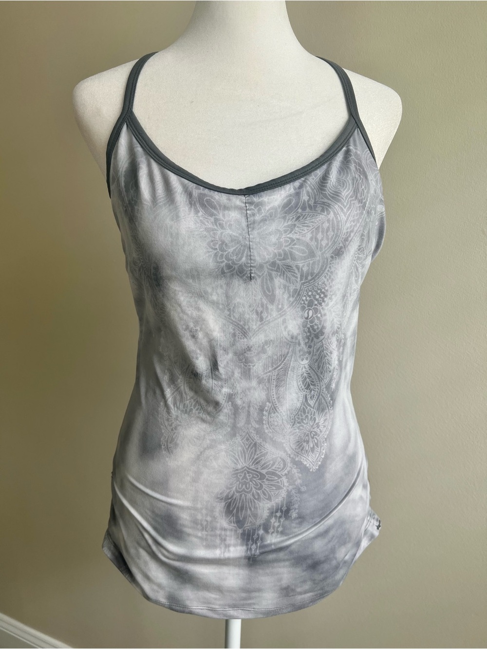 Boho Medium Athletic Tank Grey White Yoga Pilates Athleisure